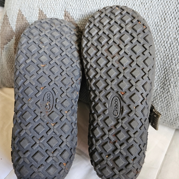 Chacos Ramble Fluff bootie. Shearling Cozy Gray Kids Sz 1. Unisex - Picture 8 of 11